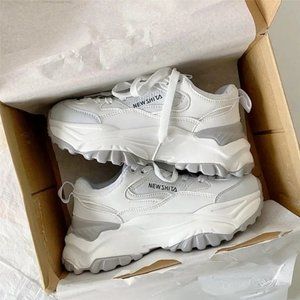 Daddy's shoes platform height-enhancing sneakers